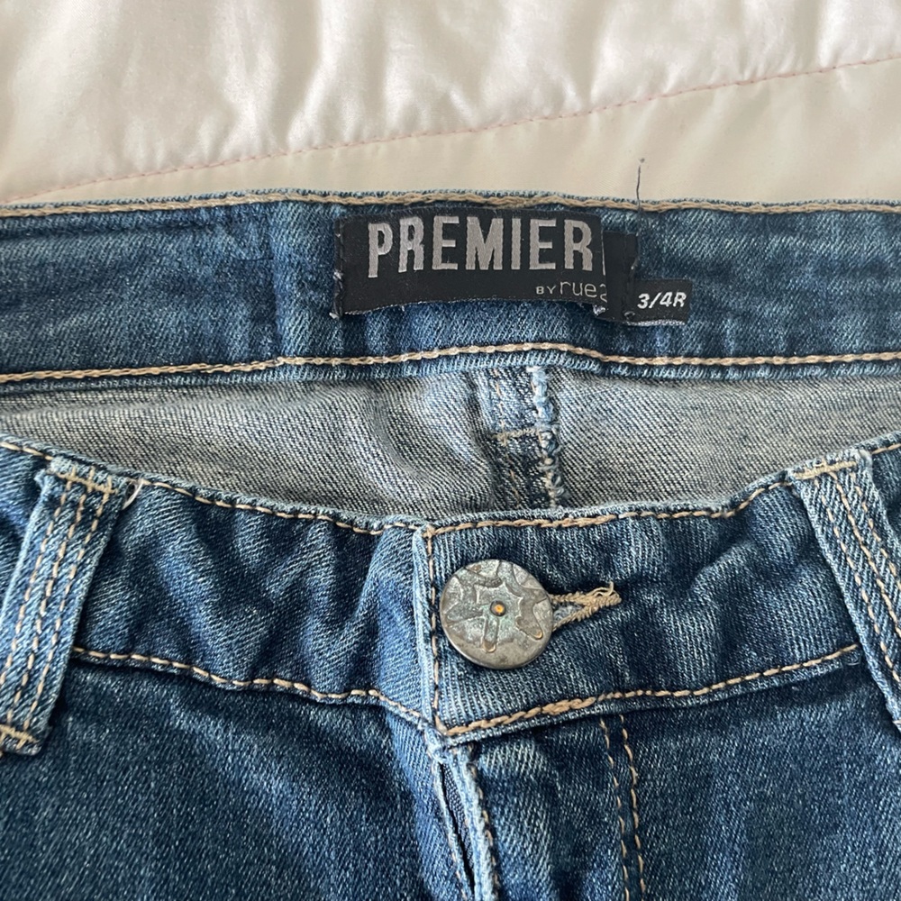 Premium Destroyed patched jeans